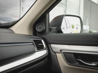 Honda CR-V Lifestyle Navi Hybrid AWD 2.0 107кВ