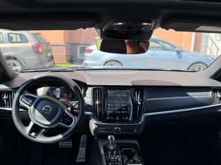 Volvo S90 R-Design Plus AWD 2.0 T8 235кВ