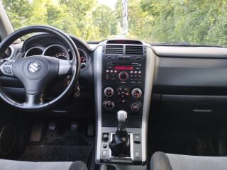 Suzuki Grand Vitara 2.0 103kW