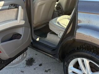 Audi Q7 3.0 171кВ