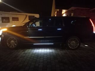 Cadillac Escalade ESV Platinum 6.2 313kW