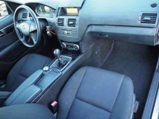 Mercedes-Benz C 200 Elegance BlueEfficiency EU5 2.1 CDI 100kW