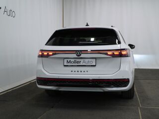 Volkswagen Passat R-line PHEV 1.5 130kW