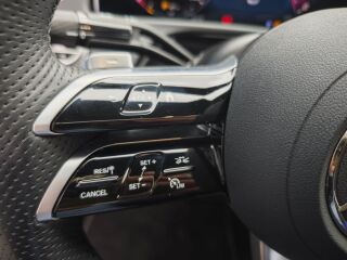 Mercedes-Benz E 200 AMG Night package 2.0 150kW
