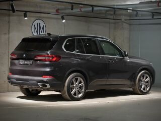 BMW X5 Xdrive 3.0 210кВ