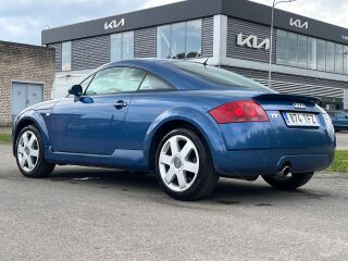 Audi TT 1.8 R4 132kW
