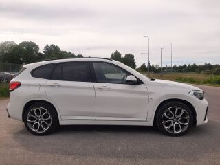 BMW X1 M-Pakett xDrive herman-kardon 2.0 140kW