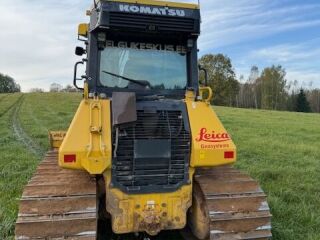 Komatsu D51PX-24 LEICA 3D GPS+TAHHÜMEETER 4.5 R4 99kW