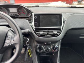 Peugeot 208 Active 1.0 50kW