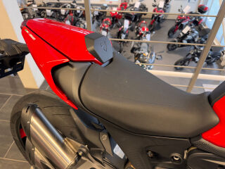Ducati Monster 937 + L2 82kW