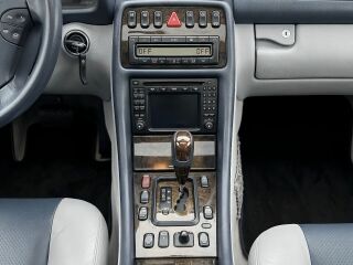Mercedes-Benz CLK 230 2.3 Kompressor 145kW