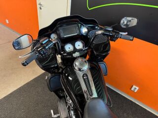 Harley-Davidson Road Glide V2 64kW