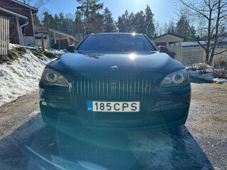 BMW 750 4.4 300кВ