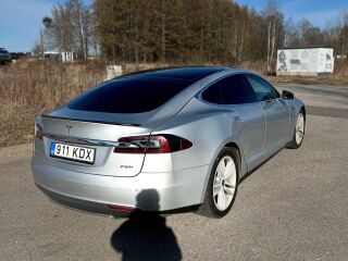 Tesla Model S 350 kw
