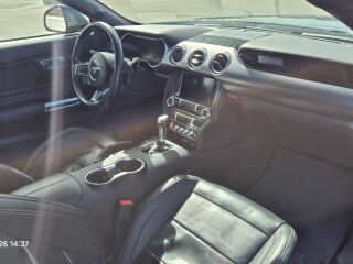 Ford Mustang Premium 5.0 331kW