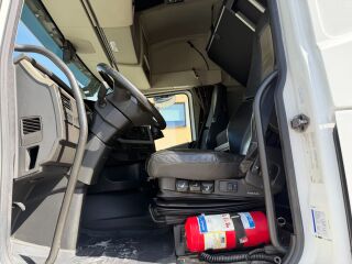 Volvo FH 500 6X2 EURO6 + BDF 20Ft 375kW