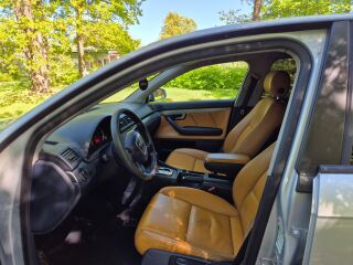 Audi A4 Exclusive 2.0 103kW