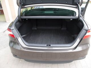 Toyota Camry 2.5 Hybrid 131kW