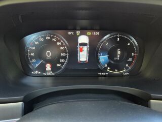 Volvo V90 AWD H&K INSCTIPTION INTERIOR XENIUM 2.0 D4 140kW