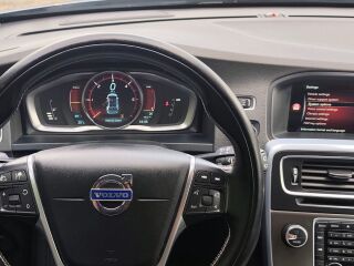 Volvo V60 Plug-in Hybrid AWD 2.4 D6 158kW