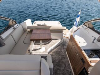 Grandezza 34 OC Premium 516.0 Volvo Penta D6 440 DPI D6-440 DPI Joystick System 385kW