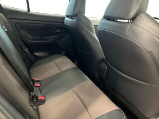 Toyota Yaris Cross Elegant Hybrid 1.5 68kW