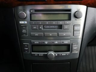 Toyota Avensis Linea Sol 2.2 D-CAT 130кВ