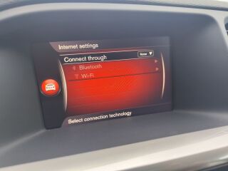 Volvo V60 MOMENTUM 2.0 R4 D3 110kW