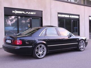 Audi A8 3.3 V8 165кВ