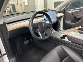 Tesla Model Y Long Range Dual AWD 378kW 153kW