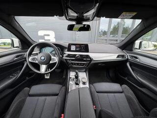 BMW 520 xDrive M-Sportpakett 2.0 140kW