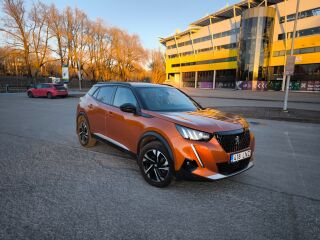 Peugeot 2008 GT 1.5 96kW