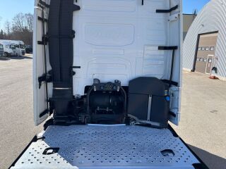 Volvo FH500 6x2 EURO6 + RETARDER + WB3200mm 375kW