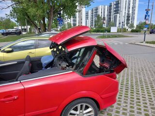 Opel Astra TwinTop 1.8 103kW