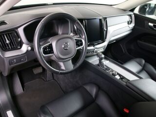 Volvo XC60 AWD INSCRIPTION INTELLI SAFE MY19 2.0 D4 140кВ