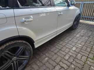 Audi Q7 S-line 3.0 180kW