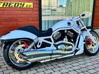 Harley-Davidson VRSCAW V-Rod V2 Revolution 92kW