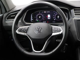 Volkswagen Tiguan Elegance eHybrid 1.4 180кВ