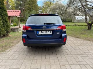 Subaru Outback 2.0 boxer 110kW