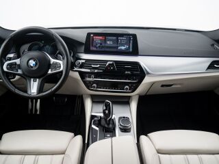 BMW 530 d xDrive M-Sportpakett 3.0 195kW