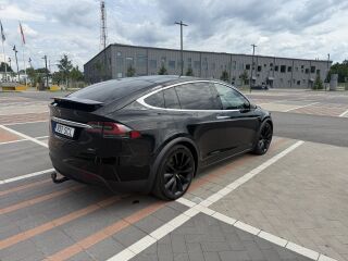 Tesla Model X 100D 158kW