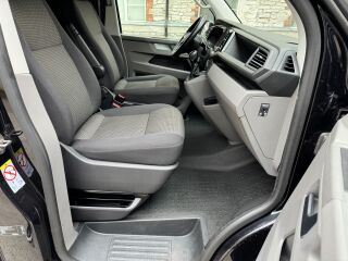 Volkswagen Transporter T6.1 L2H1 LONG 2.0 R4 150kW