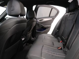 BMW 520 d xDrive M Sportpakett LCI 2.0 140кВ