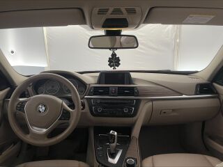 BMW 328 Modern Line 2.0 180kW