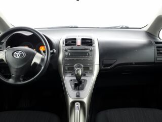 Toyota Auris Linea Sol ATM 1.4 D-4D 66кВ