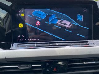 Volkswagen Golf LIFE 2.0 TDI 110kW