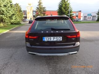 Volvo V90 Cross Country AWD Pro 2.0 R4 T5 184kW