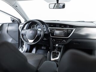 Toyota Auris Comfort Line 1.6 97кВ