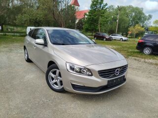 Volvo V60 Momentum Nordic 2.0 D2 88kW