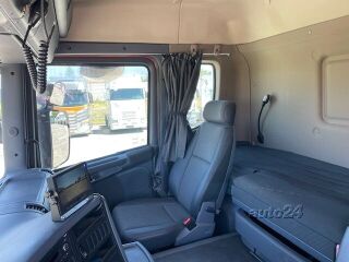 Scania G450 8X4*4